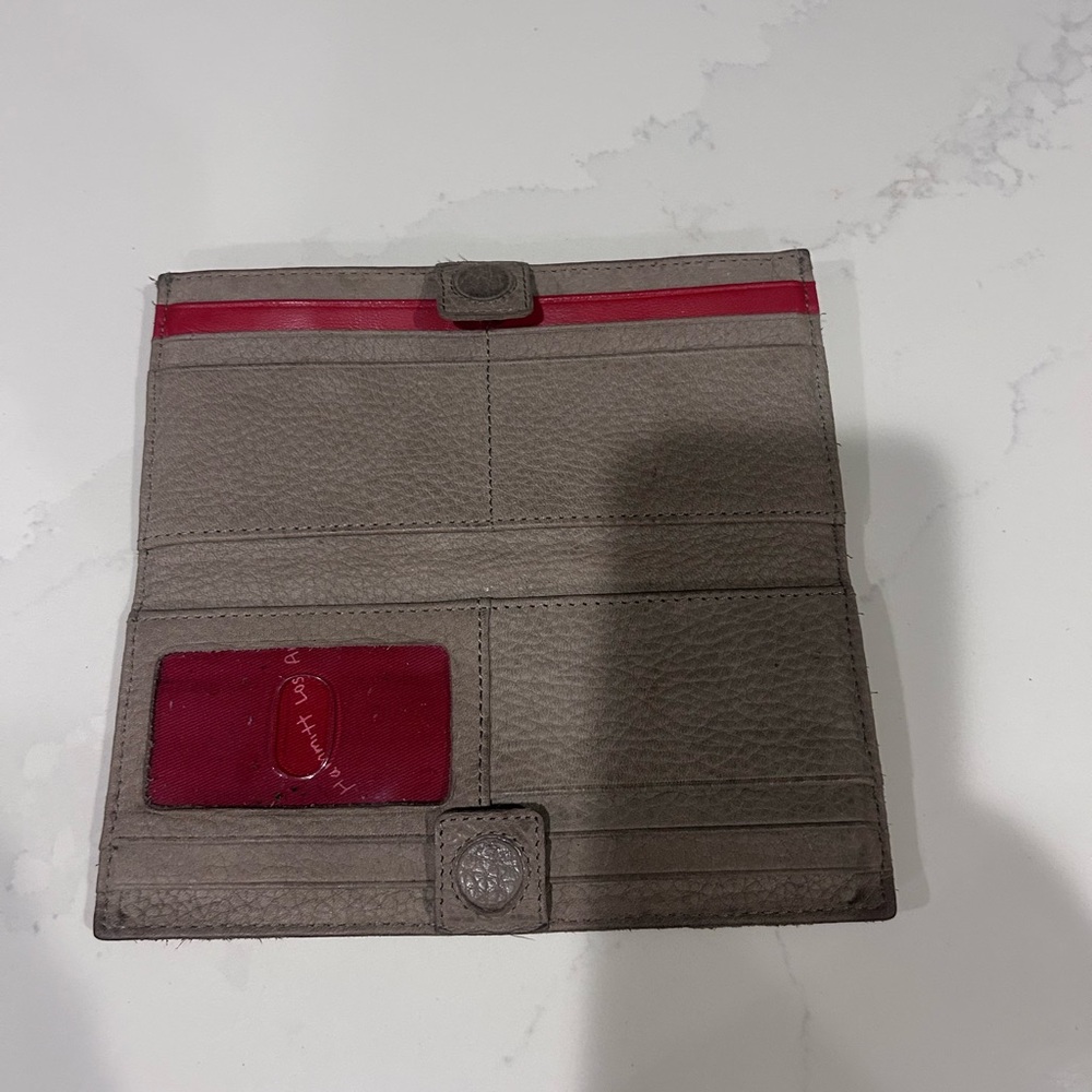 Hanmitt 110 Pewter color wallet. - Picture 7 of 7
